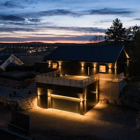 Private Modern Home, Garden And Seaview * Sarpsborg